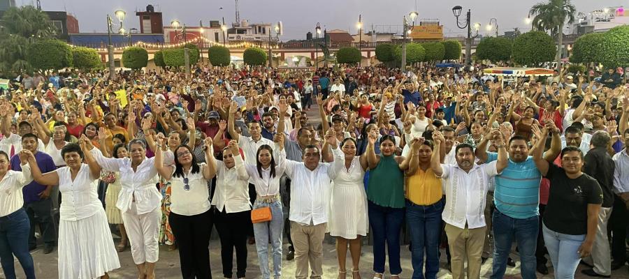 Con culto religioso Chilo Baila agradece a Dios y al pueblo por el triunfo