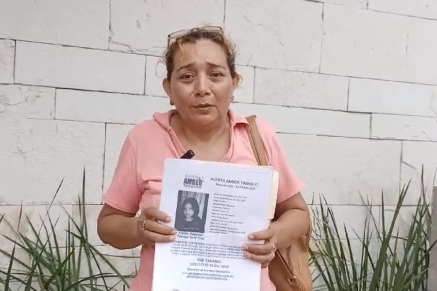 ¡Sale a la secundaria y no regresa! Busca a su hija desaparecida en Macuspana