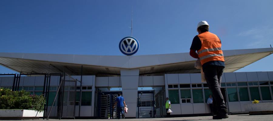 México admite solicitud de EE. UU. por posibles faltas al derecho laboral en planta de Volkswagen en Puebla 