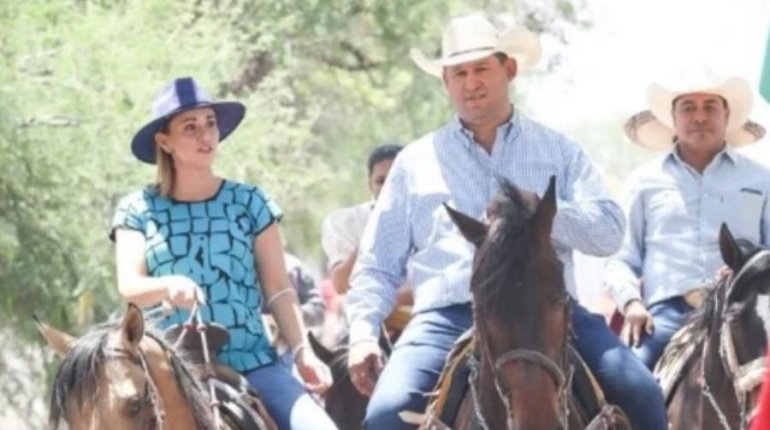 Gobernador de Guanajuato se rompe dos costillas tras caer de su caballo