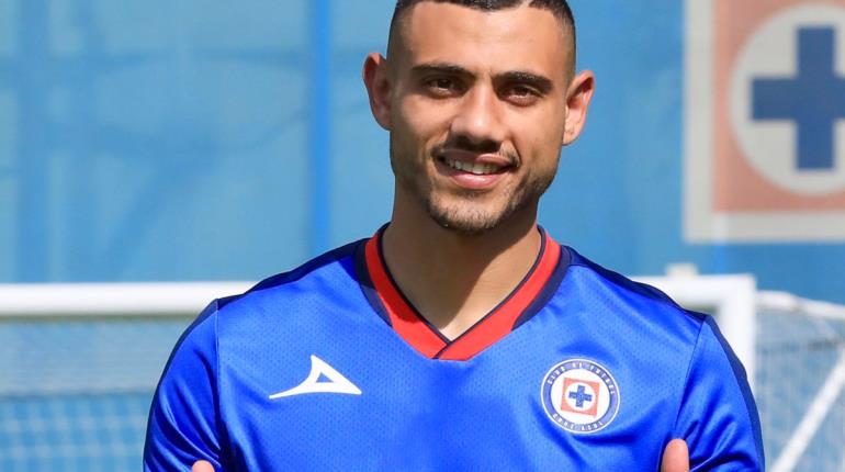 Cruz Azul suma a su plantel al delantero Giorgos Giakoumaki