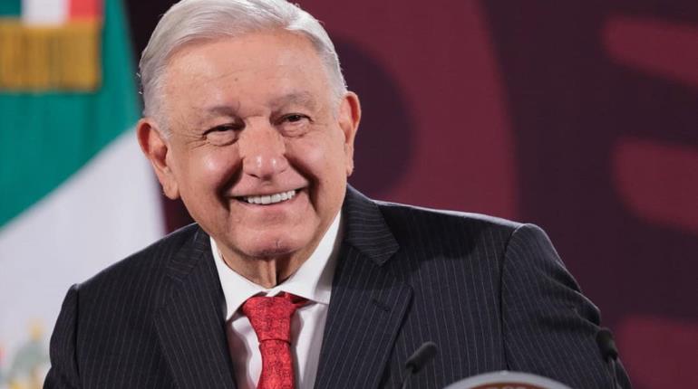 Al 100 en salud, se dice AMLO