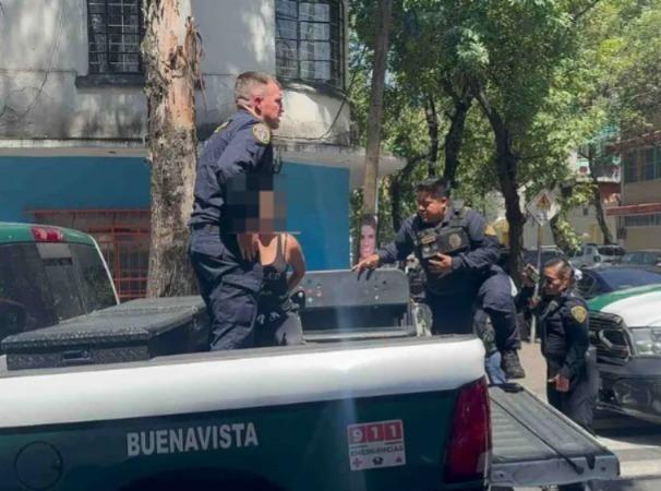 Intento de robo de celular deja un muerto, un herido y un detenido en CDMX