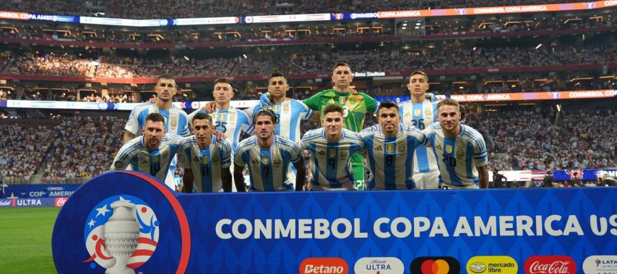 Argentina vence 2-0 a Canadá en el inicio de Copa América 2024