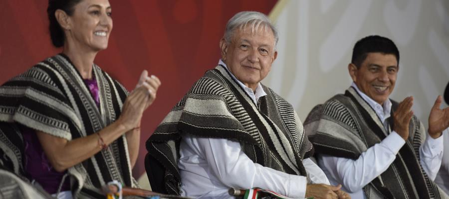 Sismo sorprende a AMLO y Sheinbaum en evento en Oaxaca