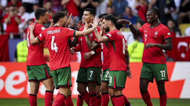 Portugal consigue su boleto a Octavos de Final de la Eurocopa