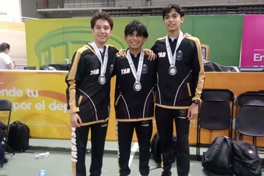 Equipo tabasqueño logra plata en Taekwondo poomsae de los Nacionales Conade