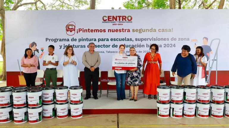 Entrega Centro apoyos a 84 escuelas con programa ´Pintemos nuestra segunda casa´