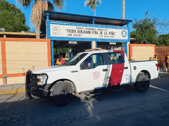 Adolescente en Tamaulipas se arroja desde segundo piso en su escuela por bullying