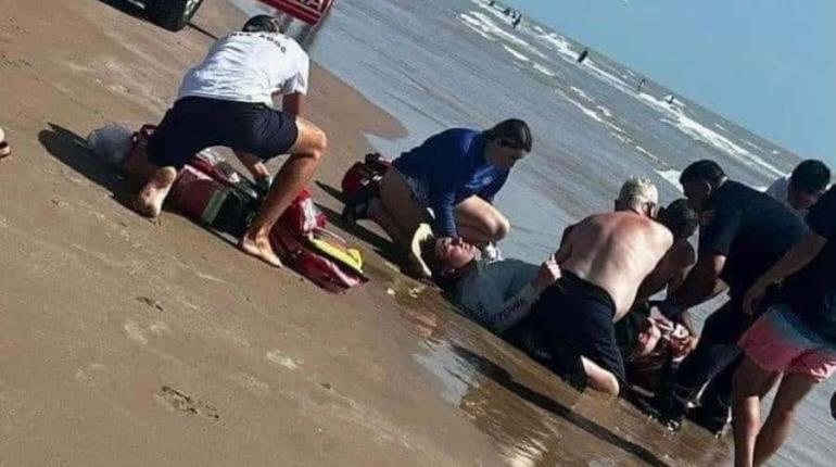 Tiburón ataca a 2 personas en la Isla del Padre, Texas