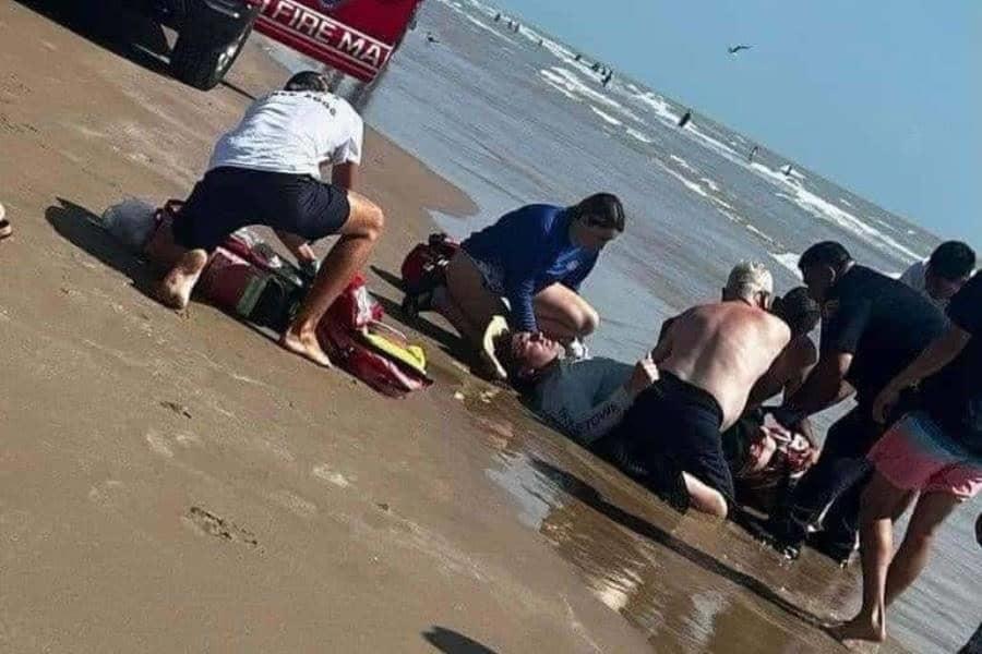 Tiburón ataca a 2 personas en la Isla del Padre, Texas