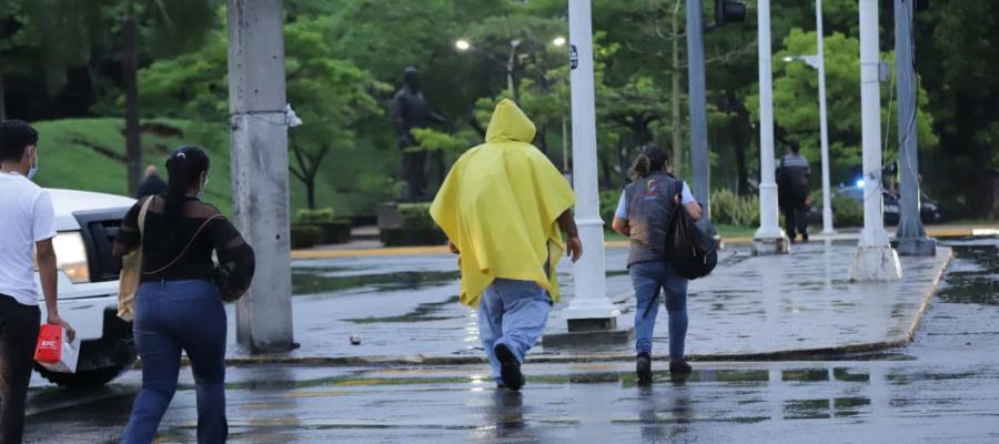 Onda Tropical 11 dejará lluvias puntuales muy fuertes en Tabasco