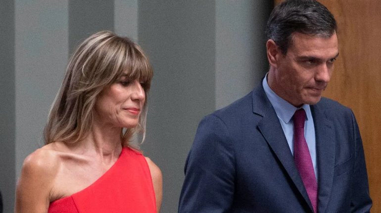 Aplazan comparecencia de esposa del presidente español por corrupción