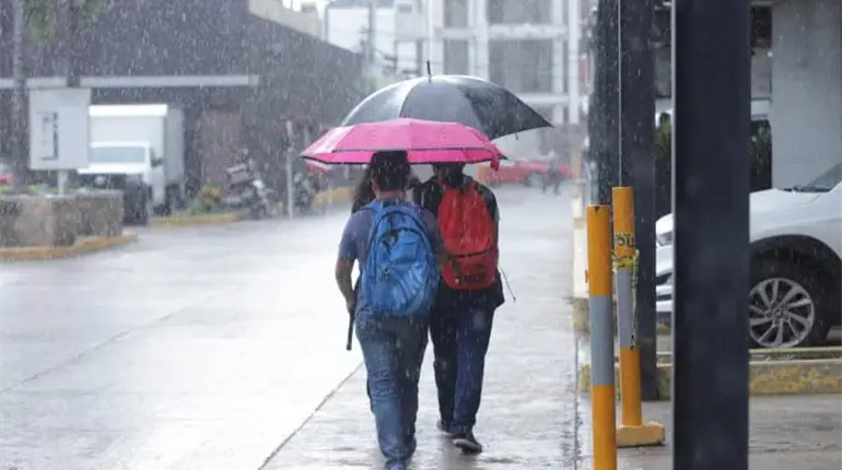 Emite IPCET alerta naranja por niveles elevados de r&iacute;os en Tabasco