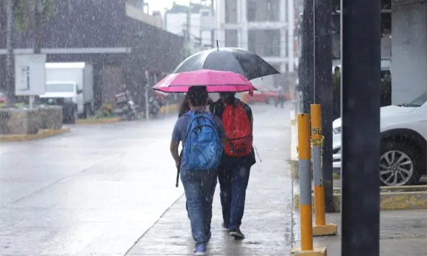 Emite IPCET alerta naranja por niveles elevados de ríos en Tabasco