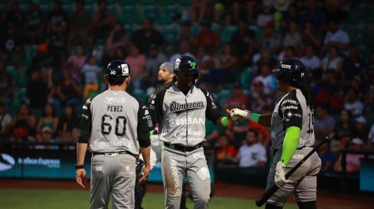 Olmecas vence 9-4 a Leones de Yucatán e inicia la serie con el pie derecho