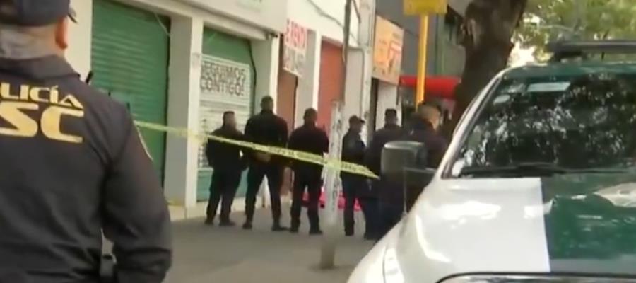 Pasajero impide asalto a camión y asesina a uno de los delincuentes en CDMX