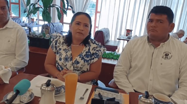 Ordenan reinstalación de administrativo del CECyTE Tabasco tras 7 años de su cese injustificado