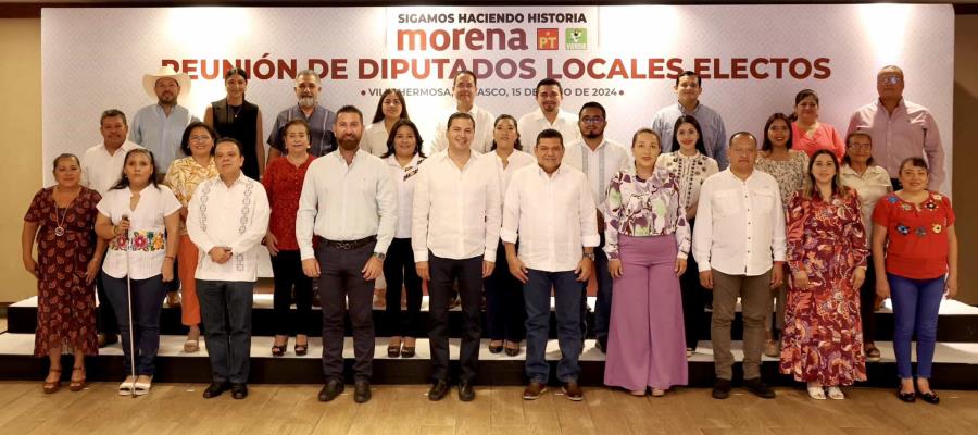 Se reúne May con diputados locales electos de Morena-PT-PVEM