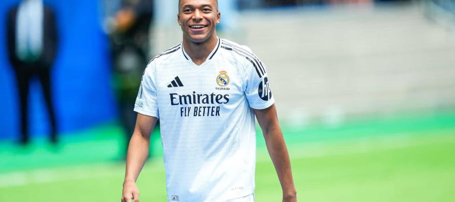 Real Madrid presenta a Kylian Mbappé en el Bernabéu