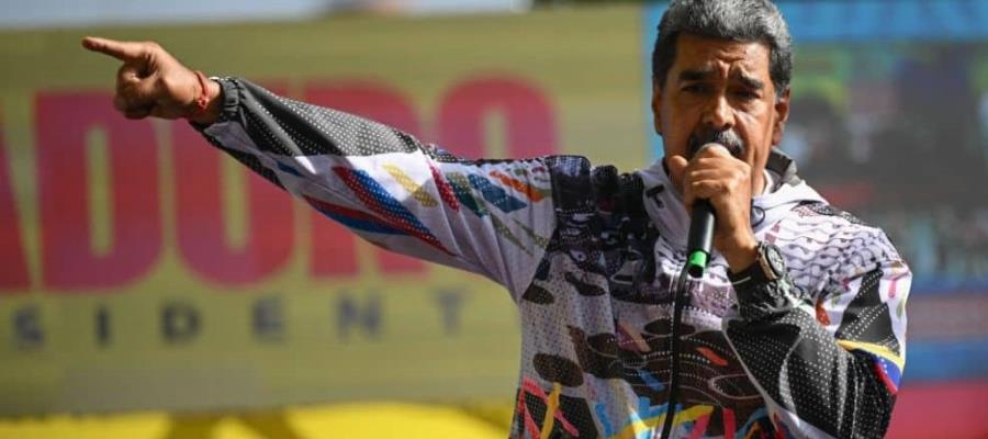 "Un baño de sangre" y "guerra civil" si no gana elecciones: Maduro