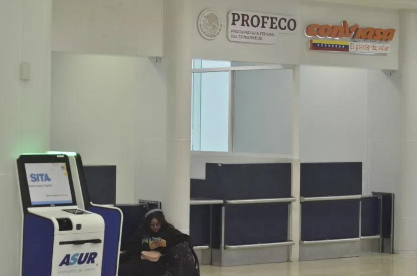 Aerolíneas deben indemnizar a pasajeros afectados por apagón informático: Profeco