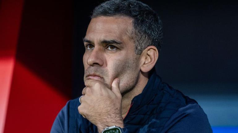 Rafael Márquez habría dado el "sí" para ser auxiliar técnico de Javier Aguirre