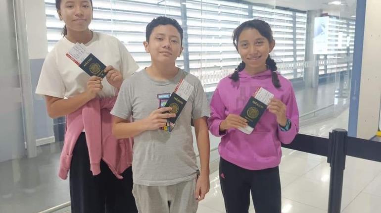 Llegan niños tabasqueños al mundial de Matemáticas en Singapur