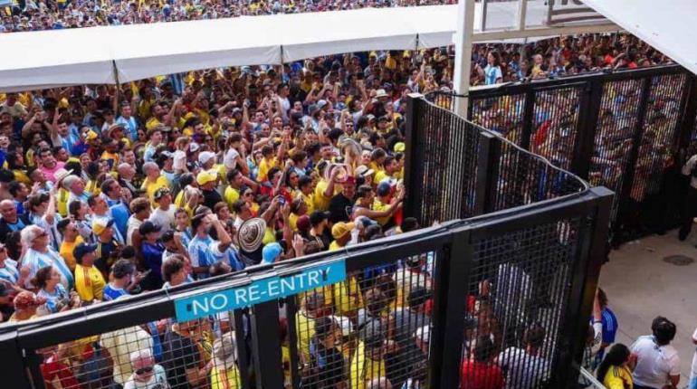 Aficionados demandan a Conmebol y Hard Rock Stadium por no poder acceder a pesar de tener boleto