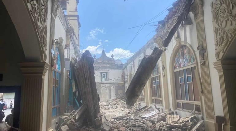 Colapsa techo de la parroquia San Gregorio Magno en Nuevo León