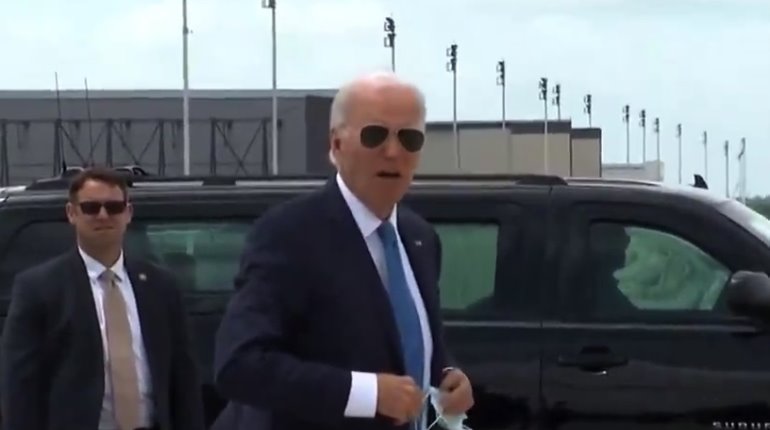 Reaparece Biden tras dar negativo a COVID