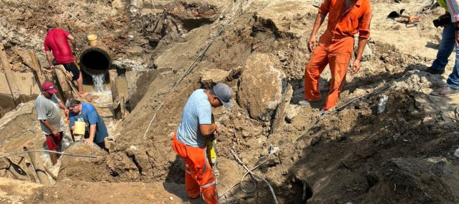 Reactivan servicio de agua potable en primer cuadro de Villahermosa