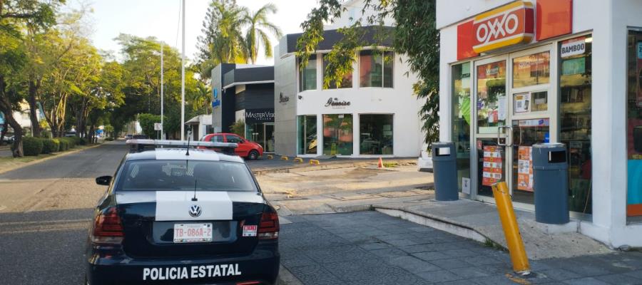 Atracan tienda de conveniencia en Tabasco 2000