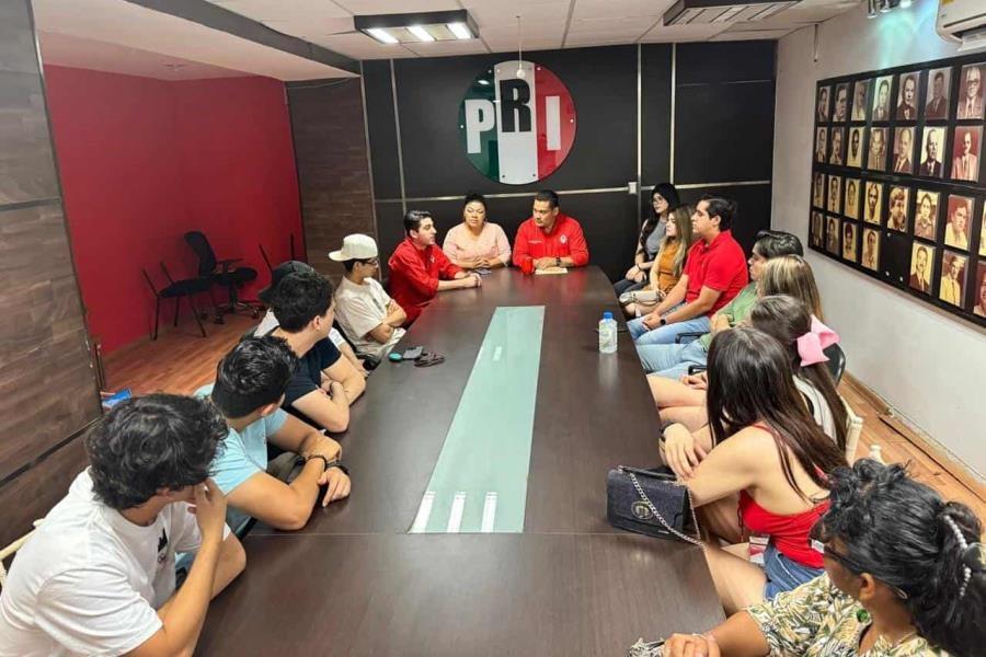 PRI impulsará iniciativas que promuevan participación de los jóvenes: Barrueta