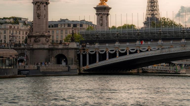 Ceremonia de Inauguración de París 2024 será sobre el río Sena