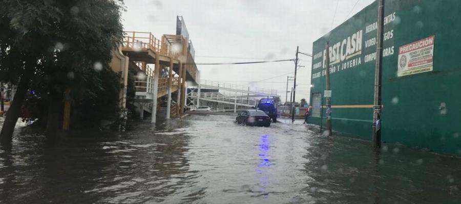 Evacuan a 80 personas por afectaciones por lluvias en SLP; 150 más están incomunicadas