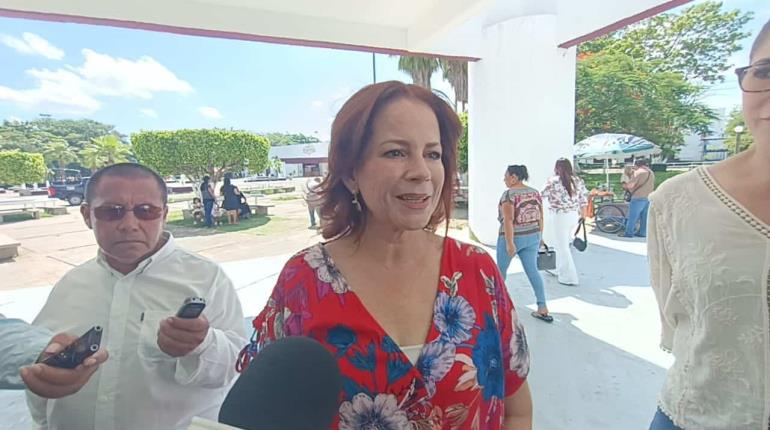 Anuncia Aura Medina colocación de topes en carretera a Torno Largo tras manifestación