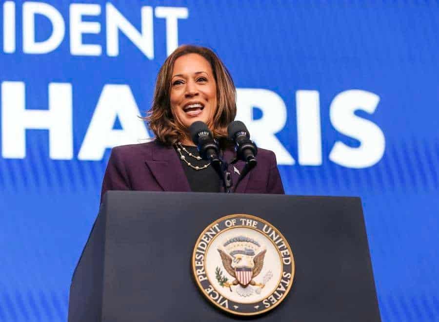 Kamala Harris recauda 200 mdd y más de 1,700 voluntarios en una semana