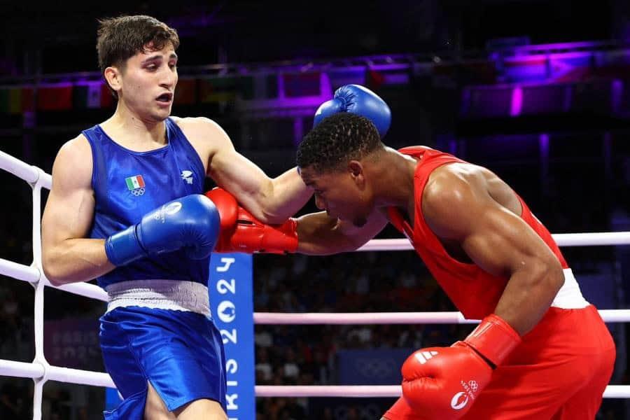 Boxeador Marco Verde avanza a 4tos de final y está cerca de asegurar medalla en Olímpicos