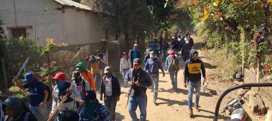 Huyen 400 habitantes de Chicomuselo, Chiapas por violencia