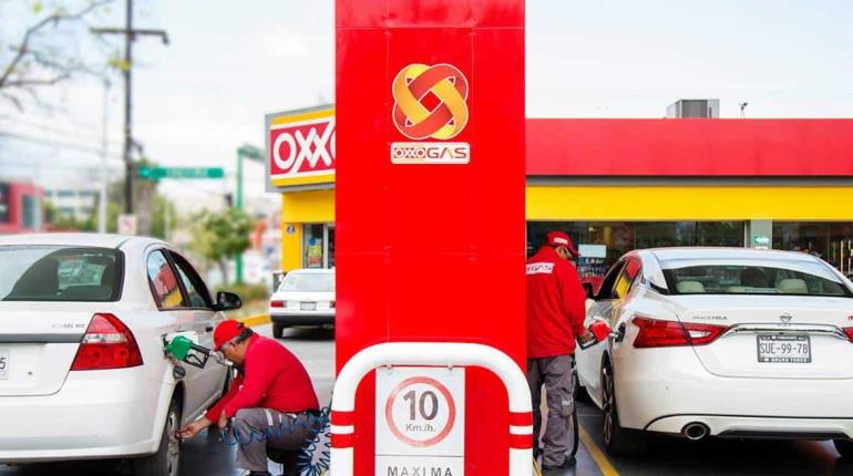 Tras acuerdo sobre seguridad tiendas y gasolineras Oxxo reabrirán en Nuevo Laredo