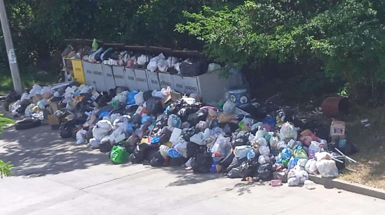 Denuncian ciudadanos fallas en el servicio de recolección de basura en zonas de Nacajuca