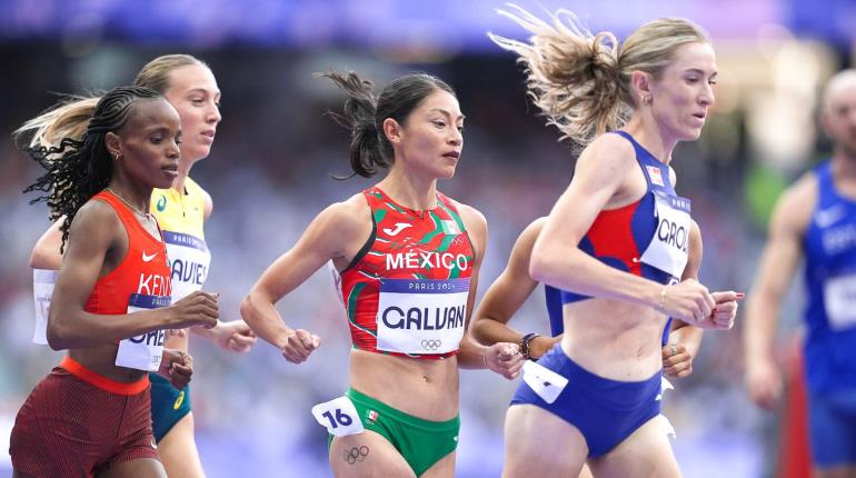 Atleta mexicana Laura Galván termina en posición 11 en prueba de 5 mil metros femeniles en París 2024