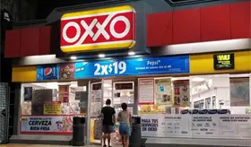 Instalarán "puntos seguros" y "botones de emergencia" en OXXOs para auxiliar a mujeres víctimas en Tabasco