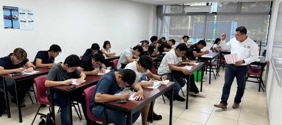 Presentan examen más de mil 500 aspirantes a ingresar a la UTTAB