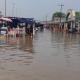 Lluvias provocan anegaciones en calles de Cupilco, Comalcalco