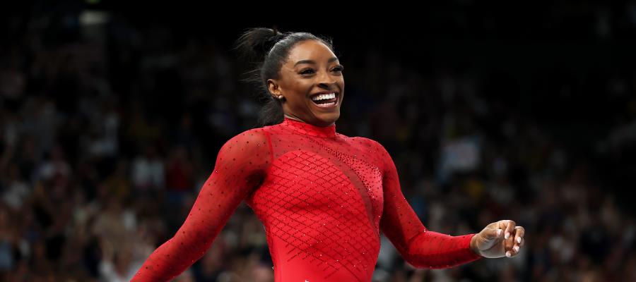 Simone Biles gana su tercera medalla de oro en Juegos Olímpicos 