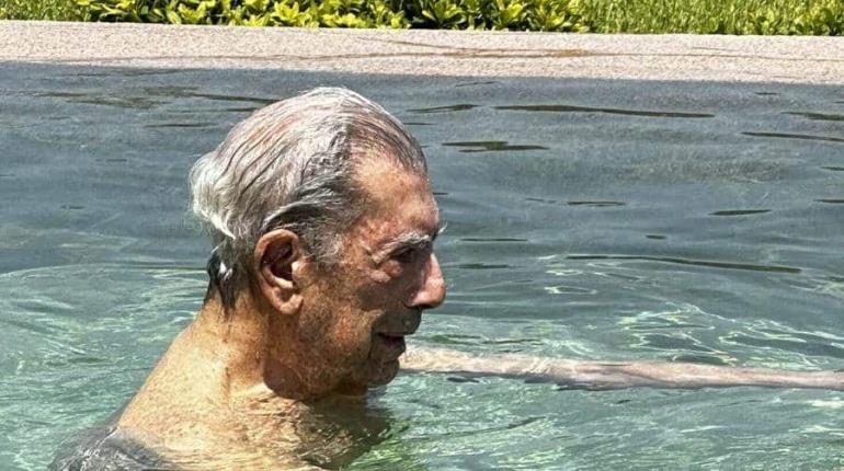 Reacciona hijo de Vargas Llosa ante especulaciones sobre la salud de su padre