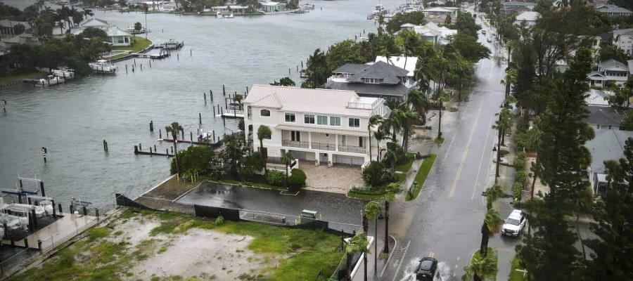 "Debby" deja un muerto y daños en su paso por EE.UU.