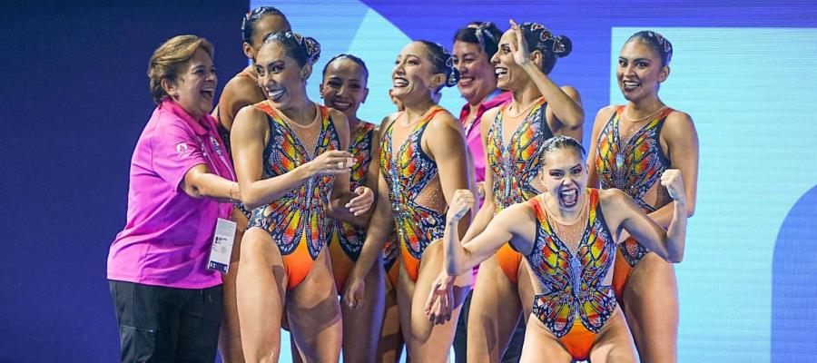 Luce equipo mexicano de Natación Artística en París y sueñan ganar medalla